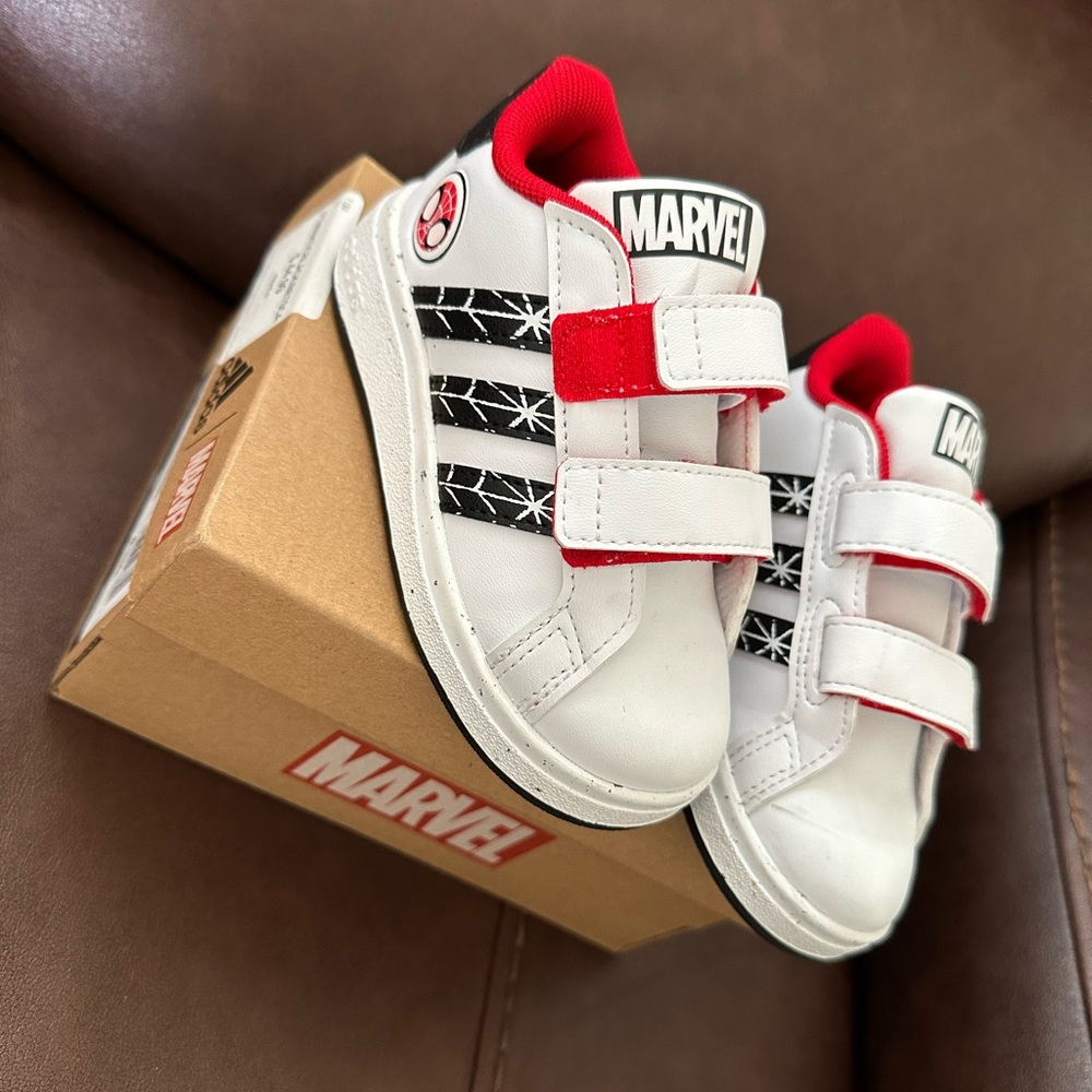 Spider-Man Adidas